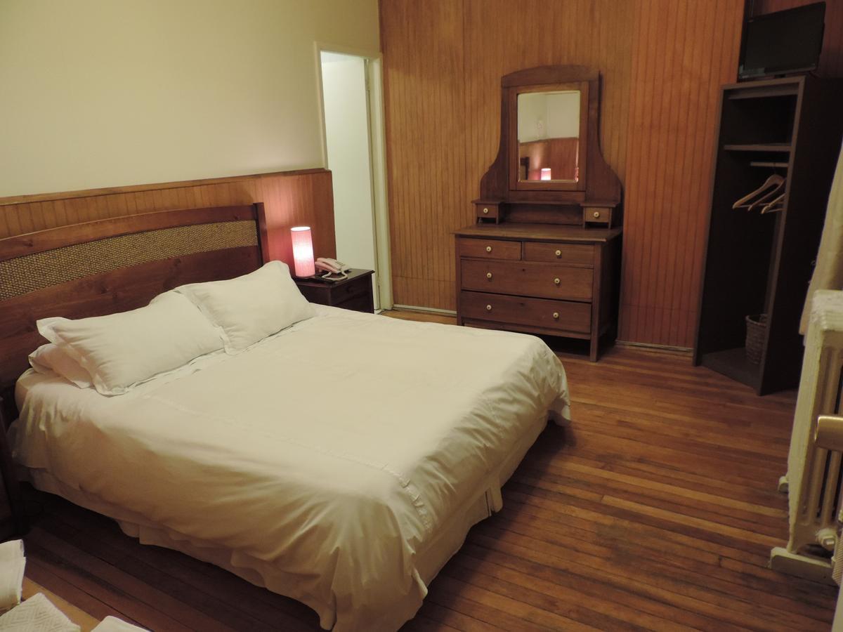 Hostal Oro Fueguino ปุนตาอาเรนาส ภายนอก รูปภาพ