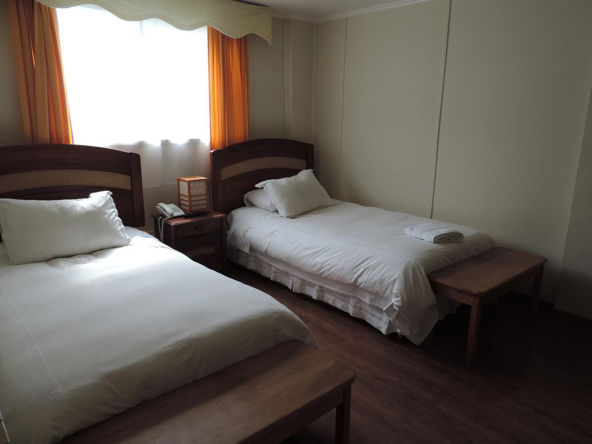 Hostal Oro Fueguino ปุนตาอาเรนาส ภายนอก รูปภาพ