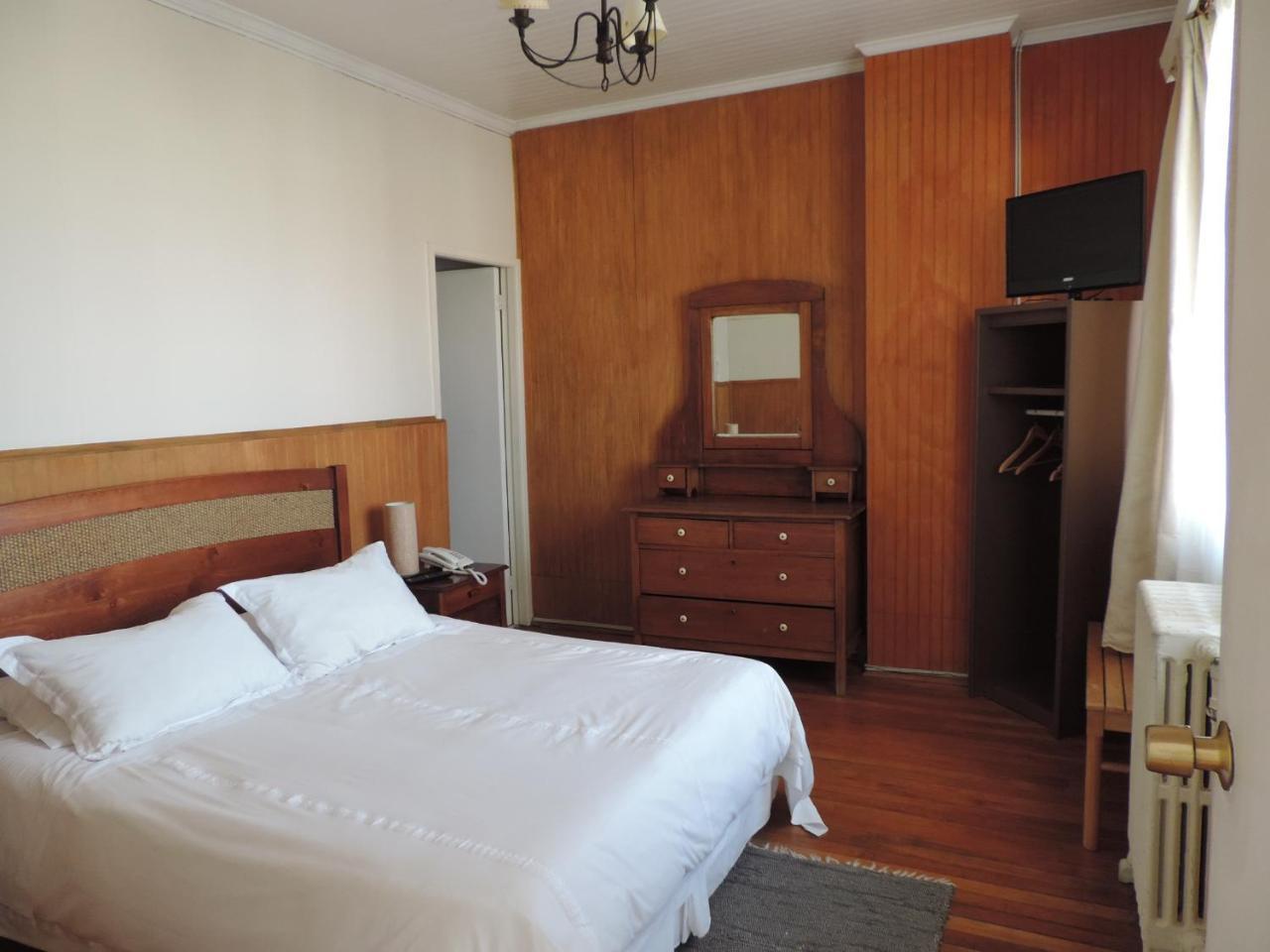 Hostal Oro Fueguino ปุนตาอาเรนาส ภายนอก รูปภาพ
