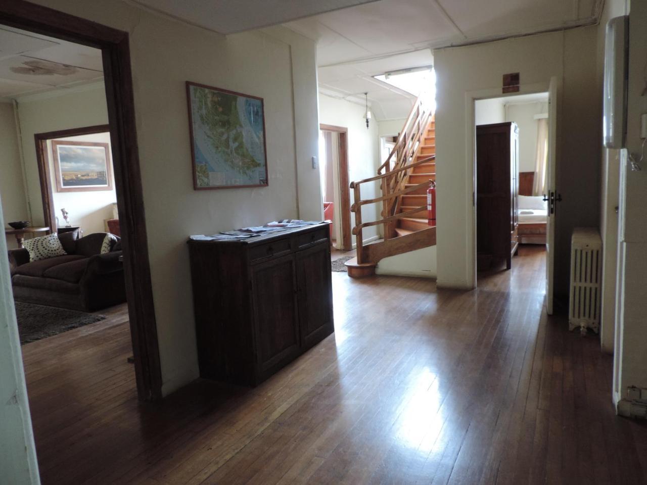Hostal Oro Fueguino ปุนตาอาเรนาส ภายนอก รูปภาพ